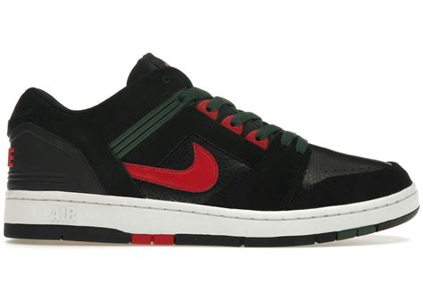 nike air force 2 low black gucci.